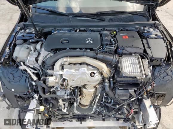 2025 Mercedes-Benz CLA 250 z VIN W1K5J4GB5SN504363, wystawiony jako Copart lot #61268535 z przebiegiem 1 854 mil mil oraz Szkoda całkowita • Salvage title. Historia ofert i sprzedaży dostępna na DreamBid. Obrazek 11.