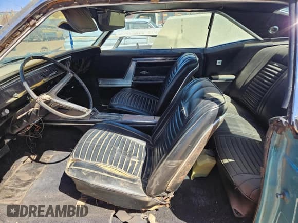 ✅ 1966 Buick Riviera • VIN: 494876H953030 • Lot: 51684715. Listed on Copart with 92,499 mi. Free auction sales archive from the USA and detailed vehicle history report at DreamBid. Image 5.