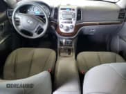 ✅ 2010 Hyundai Santa Fe GLS • VIN: 5NMSG3AB0AH381324 • Lot: 71398084. Listed on Copart with 87,001 mi. Free auction sales archive from the USA and detailed vehicle history report at DreamBid. Image 8.