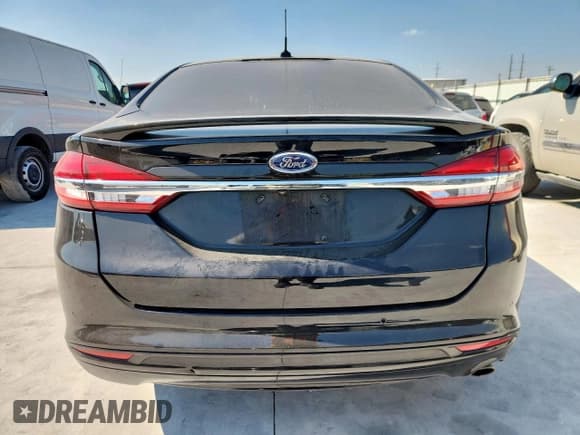 ✅ 2017 Ford Fusion Hybrid Titanium • VIN: 3FA6P0RU4HR188163 • Lot: 85920365. Wystawiony na Copart z przebiegiem 143 671 mil. Bezpłatny archiwum sprzedaży aukcyjnych z USA i szczegółowy raport historii pojazdu na DreamBid. Zdjęcie 6.