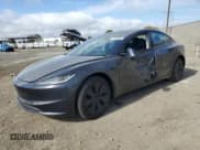 ✅ 2024 Tesla Model 3 • VIN: 5YJ3E1EA5RF746514 • Lot: 47242585. Wystawiony na Copart z przebiegiem 16 847 mil. Bezpłatny archiwum sprzedaży aukcyjnych z USA i szczegółowy raport historii pojazdu na DreamBid. Zdjęcie 1.