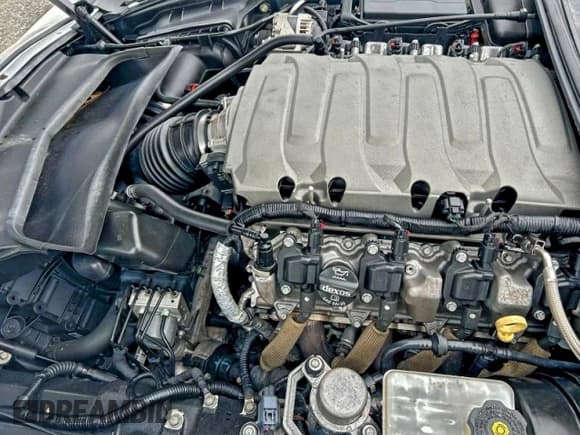 ✅ 2014 Chevrolet Corvette 2LT • VIN: 1G1YD2D79E5103771 • Lot: 95788515. Listed on Copart with 85,584 mi. Free auction sales archive from the USA and detailed vehicle history report at DreamBid. Image 7.