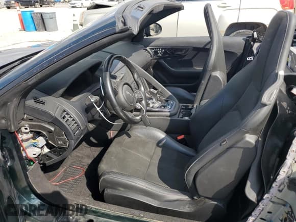 ✅ 2021 Jaguar F-Type P300 • VIN: SAJDD5GX8MCK75837 • Lot: 62200555. Listed on Copart with 35,361 mi. Free auction sales archive from the USA and detailed vehicle history report at DreamBid. Image 7.