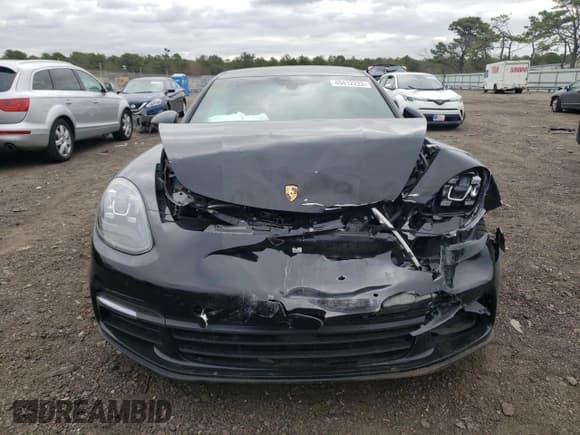 ✅ 2018 Porsche Panamera • VIN: WP0AA2A79JL104043 • Lot: 49412223. Wystawiony na Copart z przebiegiem 57 936 mil. Bezpłatny archiwum sprzedaży aukcyjnych z USA i szczegółowy raport historii pojazdu na DreamBid. Zdjęcie 5.