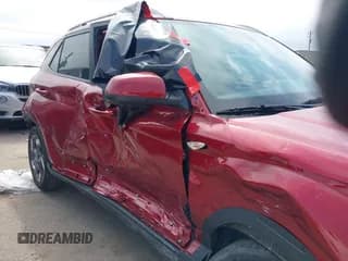 ✅ 2024 Hyundai Venue SEL • VIN: KMHRC8A37RU300335 • Lot: 41996834. Listed on IAAI with 16,751 mi. Free auction sales archive from the USA and detailed vehicle history report at DreamBid. Image 6.