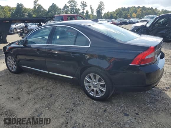 ✅ 2010 Volvo S80 I6 • VIN: YV1982AS4A1120286 • Лот: 71750244. Опубликован ранее на Copart с пробегом 76 690 миль. Бесплатный доступ к архиву аукционных продаж из США и подробный отчёт об истории автомобиля на DreamBid. Изображение 2.