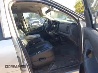 2005 Dodge 1500 ST с VIN 1D7HA18K25J596294, выставлен на аукционе IAAI как лот 43365183 с пробегом 232 681 миль миль и . История ставок и продаж доступна на DreamBid. Изображение 5.