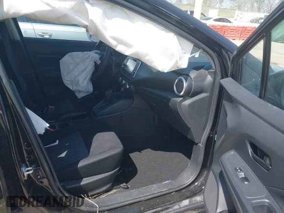 ✅ 2023 Nissan Versa S • VIN: 3N1CN8DV9PL816160 • Lot: 42206616. Listed on IAAI with 33,302 mi. Free auction sales archive from the USA and detailed vehicle history report at DreamBid. Image 5.