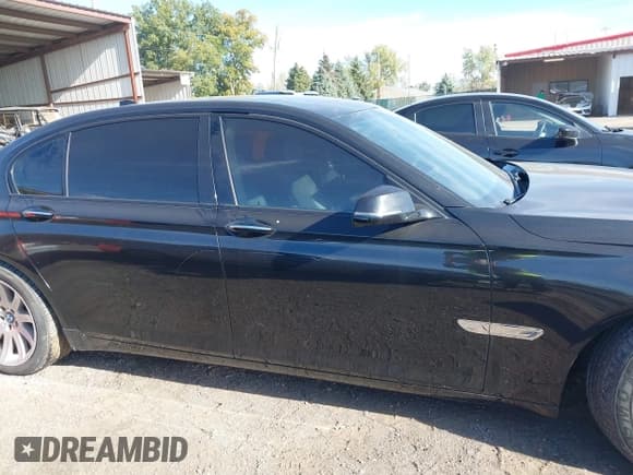 ✅ 2014 BMW 7 Series 740Li • VIN: WBAYE4C52ED138168 • Lot: 43483619. Listed on IAAI with 109,048 mi. Free auction sales archive from the USA and detailed vehicle history report at DreamBid. Image 14.