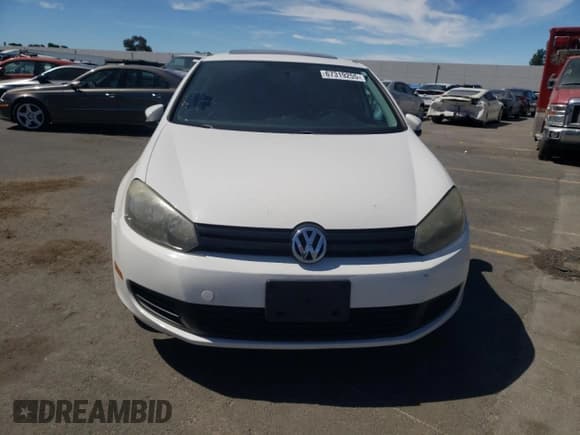 ✅ 2010 Volkswagen Golf • VIN: WVWDB7AJ9AW314868 • Lot: 67319255. Listed on Copart with 231,825 mi. Free auction sales archive from the USA and detailed vehicle history report at DreamBid. Image 5.