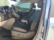 ✅ 2011 Chrysler Town & Country Touring L • VIN: 2A4RR8DG1BR782718 • Lot: 84973865. Wystawiony na Copart z przebiegiem 245 274 mil. Bezpłatny archiwum sprzedaży aukcyjnych z USA i szczegółowy raport historii pojazdu na DreamBid. Zdjęcie 7.