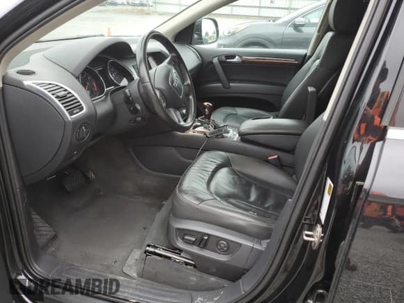 ✅ 2008 Audi Q7 Premium • VIN: WA1BV74L18D065929 • Lot: 56910055. Listed on Copart with 124,344 mi. Free auction sales archive from the USA and detailed vehicle history report at DreamBid. Image 7.