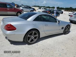 ✅ 2004 Mercedes-Benz SL 500 • VIN: WDBSK75F04F080670 • Lot: 65649394. Wystawiony na Copart z przebiegiem Nie podano. Bezpłatny archiwum sprzedaży aukcyjnych z USA i szczegółowy raport historii pojazdu na DreamBid. Zdjęcie 3.