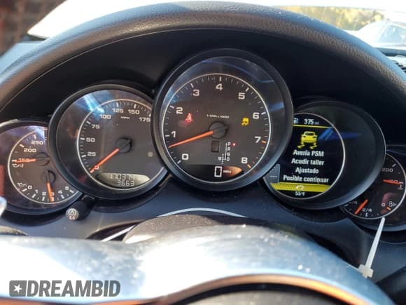 ✅ 2016 Porsche Cayenne • VIN: WP1AA2A24GLA05271 • Lot: 89577455. Wystawiony na Copart z przebiegiem 170 374 mil. Bezpłatny archiwum sprzedaży aukcyjnych z USA i szczegółowy raport historii pojazdu na DreamBid. Zdjęcie 9.