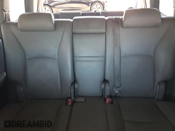 ✅ 2006 Toyota Highlander • VIN: JTEEW21A960020064 • Lot: 69968035. Listed on Copart with 234,720 mi. Free auction sales archive from the USA and detailed vehicle history report at DreamBid. Image 10.