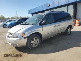 ✅ 2006 Dodge Grand Caravan SXT • VIN: 2D8GP44L86R850772 • Lot: 86501955. Listed on Copart with 189,654 mi. Free auction sales archive from the USA and detailed vehicle history report at DreamBid. Image 1.