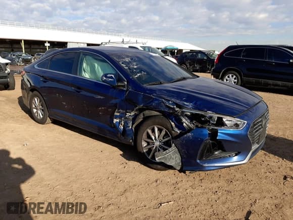 ✅ 2019 Hyundai Sonata SE • VIN: 5NPE24AF3KH762917 • Lot: 45158033. Listed on Copart with 80,471 mi. Free auction sales archive from the USA and detailed vehicle history report at DreamBid. Image 4.