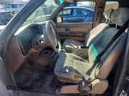 ✅ 2000 Toyota Tacoma • VIN: 4TAVL52N8YZ600013 • Lot: 85351465. Wystawiony na Copart z przebiegiem 298 686 mil. Bezpłatny archiwum sprzedaży aukcyjnych z USA i szczegółowy raport historii pojazdu na DreamBid. Zdjęcie 7.