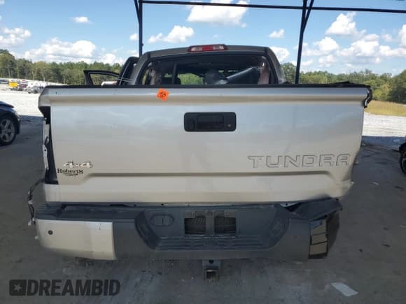 ✅ 2017 Toyota Tundra Platinum • VIN: 5TFAW5F18HX662914 • Lot: 72774624. Listed on Copart with 67,691 mi. Free auction sales archive from the USA and detailed vehicle history report at DreamBid. Image 6.