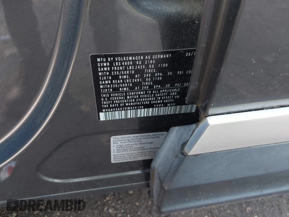 ✅ 2013 Volkswagen Tiguan S • VIN: WVGAV3AX7DW624136 • Lot: 42256657. Listed on IAAI with 124,000 mi. Free auction sales archive from the USA and detailed vehicle history report at DreamBid. Image 9.