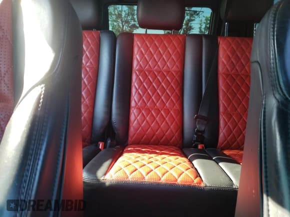 ✅ 2016 Mercedes-Benz G 63 AMG • VIN: WDCYC7DF1GX254670 • Lot: 70464335. Listed on Copart with 52,880 mi. Free auction sales archive from the USA and detailed vehicle history report at DreamBid. Image 10.