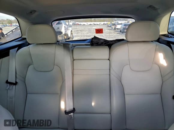 ✅ 2020 Volvo XC60 Inscription • VIN: YV4A22RL9L1576527 • Lot: 94459275. Listed on Copart with 36,955 mi. Free auction sales archive from the USA and detailed vehicle history report at DreamBid. Image 10.