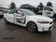 ✅ 2025 Honda Civic Sport Touring • VIN: 19XFL4H99SE014291 • Lot: 93403945. Wystawiony na Copart z przebiegiem 10 215 mil. Bezpłatny archiwum sprzedaży aukcyjnych z USA i szczegółowy raport historii pojazdu na DreamBid. Zdjęcie 4.