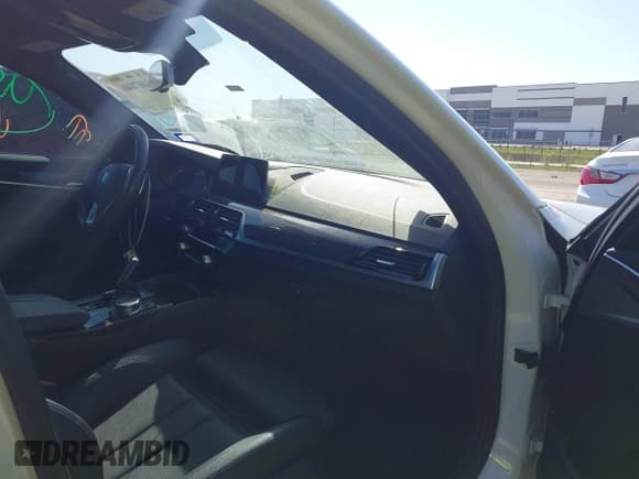 ✅ 2018 BMW 5 Series 530e • VIN: WBAJA9C50JB033516 • Lot: 43407046. Listed on IAAI with 108,959 mi. Free auction sales archive from the USA and detailed vehicle history report at DreamBid. Image 5.