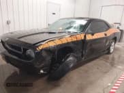 ✅ 2010 Dodge Challenger SE • VIN: 2B3CJ4DV7AH208334 • Lot: 41367327. Wystawiony na IAAI z przebiegiem 226 748 mil. Bezpłatny archiwum sprzedaży aukcyjnych z USA i szczegółowy raport historii pojazdu na DreamBid. Zdjęcie 2.