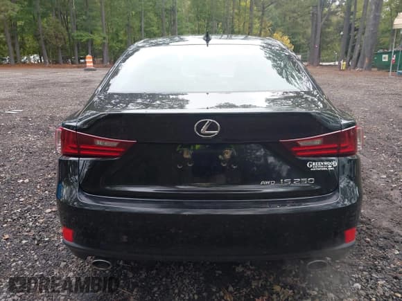 ✅ 2014 Lexus IS 250 • VIN: JTHCF1D26E5003877 • Lot: 43463768. Listed on IAAI with 156,190 mi. Free auction sales archive from the USA and detailed vehicle history report at DreamBid. Image 16.