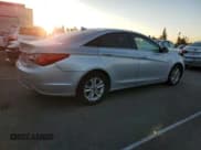 ✅ 2013 Hyundai Sonata GLS • VIN: 5NPEB4AC8DH527731 • Lot: 77269524. Listed on Copart with 244,564 mi. Free auction sales archive from the USA and detailed vehicle history report at DreamBid. Image 3.