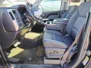 ✅ 2016 Chevrolet Silverado 1500 LT • VIN: 1GCRCREC9GZ101985 • Lot: 82552255. Wystawiony na Copart z przebiegiem 157 099 mil. Bezpłatny archiwum sprzedaży aukcyjnych z USA i szczegółowy raport historii pojazdu na DreamBid. Zdjęcie 7.