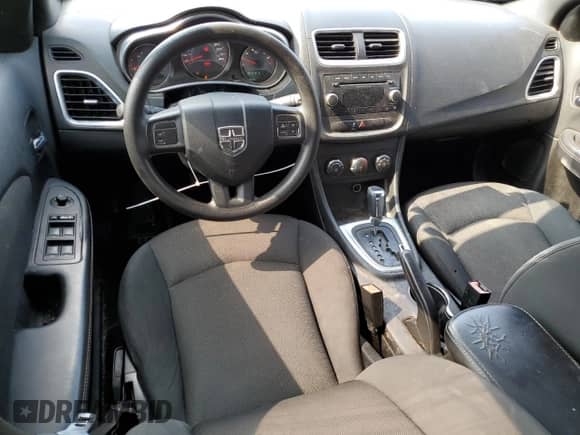 2013 Dodge Avenger SE с VIN 1C3CDZAB2DN619685, выставлен на аукционе Copart как лот 57214324 с пробегом 110 420 миль миль и Списание • Salvage title. История ставок и продаж доступна на DreamBid. Изображение 8.