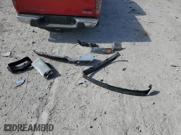 ✅ 2011 GMC Canyon SLE1 • VIN: 1GTD5MF93B8106267 • Лот: 48497255. Опубликован ранее на Copart с пробегом 125 385 миль. Бесплатный доступ к архиву аукционных продаж из США и подробный отчёт об истории автомобиля на DreamBid. Изображение 12.