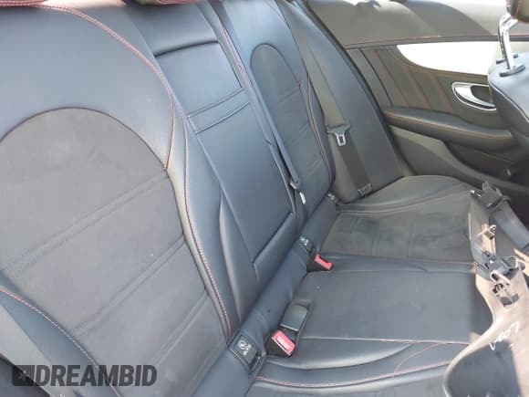 ✅ 2017 Mercedes-Benz C 43 AMG • VIN: 55SWF6EB6HU185222 • Lot: 42534527. Wystawiony na IAAI z przebiegiem 49 474 mil. Bezpłatny archiwum sprzedaży aukcyjnych z USA i szczegółowy raport historii pojazdu na DreamBid. Zdjęcie 8.