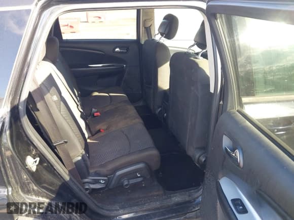 ✅ 2017 Dodge Journey Crossroad Plus • VIN: 3C4PDDGG7HT603975 • Lot: 43392526. Listed on IAAI with 151,189 mi. Free auction sales archive from the USA and detailed vehicle history report at DreamBid. Image 8.