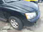 2002 Toyota Highlander z VIN JTEGD21A620038093, wystawiony jako IAAI lot #42303785 z przebiegiem 205 743 mil mil oraz . Historia ofert i sprzedaży dostępna na DreamBid. Obrazek 6.