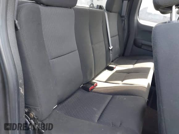 ✅ 2011 Chevrolet Silverado 1500 LS • VIN: 1GCRKREA5BZ130541 • Lot: 42062328. Listed on IAAI with 181,175 mi. Free auction sales archive from the USA and detailed vehicle history report at DreamBid. Image 8.