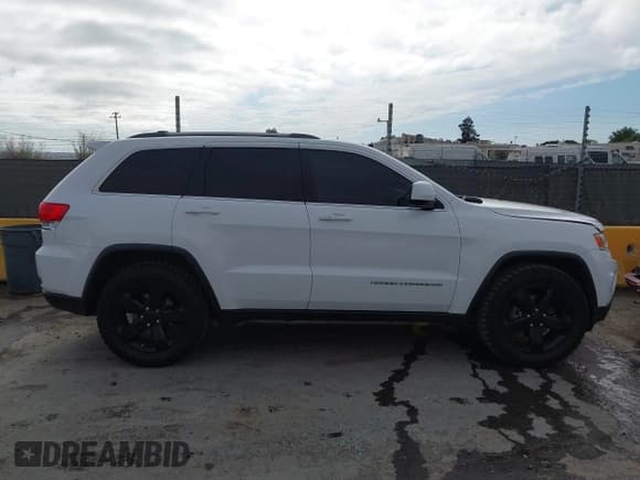 ✅ 2015 Jeep Grand Cherokee Altitude • VIN: 1C4RJEAG1FC920434 • Лот: 42829906. Опубликован ранее на IAAI с пробегом 118 467 миль. Бесплатный доступ к архиву аукционных продаж из США и подробный отчёт об истории автомобиля на DreamBid. Изображение 13.