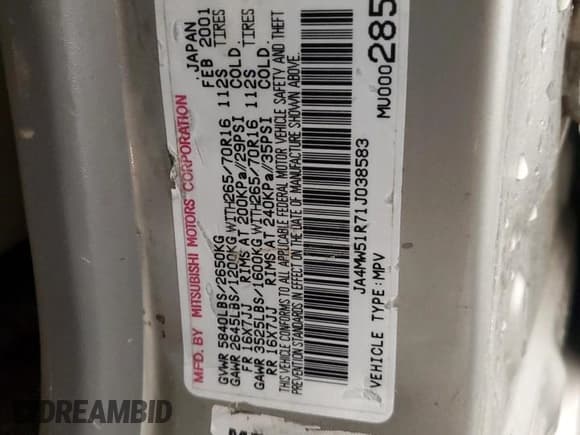 ✅ 2001 Mitsubishi Montero Limited • VIN: JA4MW51R71J038583 • Lot: 83024384. Wystawiony na Copart z przebiegiem 157 538 mil. Bezpłatny archiwum sprzedaży aukcyjnych z USA i szczegółowy raport historii pojazdu na DreamBid. Zdjęcie 12.