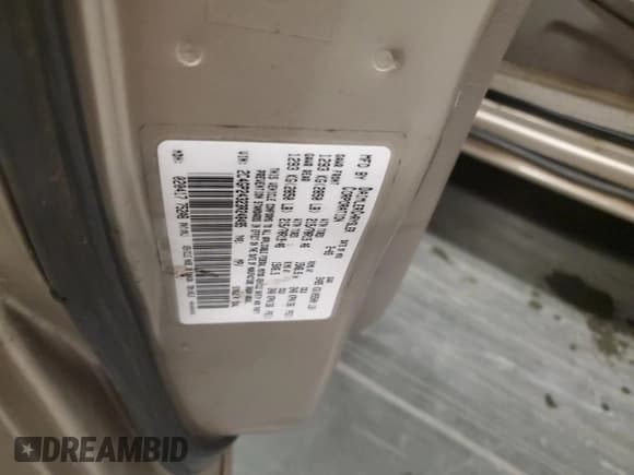 ✅ 2003 Chrysler Town & Country • VIN: 2C4GP24323R248495 • Lot: 41390345. Wystawiony na Copart z przebiegiem 201 300 mil. Bezpłatny archiwum sprzedaży aukcyjnych z USA i szczegółowy raport historii pojazdu na DreamBid. Zdjęcie 13.