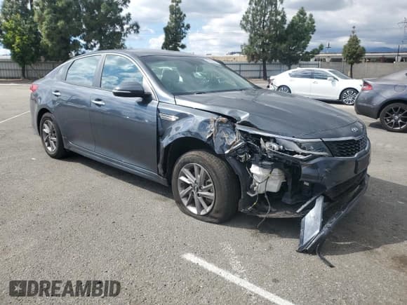✅ 2020 Kia Optima LX • VIN: 5XXGT4L36LG391581 • Лот: 82392805. Опубликован ранее на Copart с пробегом 67 640 миль. Бесплатный доступ к архиву аукционных продаж из США и подробный отчёт об истории автомобиля на DreamBid. Изображение 4.