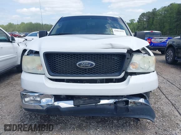 ✅ 2005 Ford F-150 XLT • VIN: 1FTPW12525FB55813 • Lot: 42062633. Listed on IAAI with 145,923 mi. Free auction sales archive from the USA and detailed vehicle history report at DreamBid. Image 12.