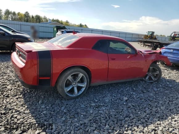 ✅ 2015 Dodge Challenger R/T • VIN: 2C3CDZAT6FH715212 • Lot: 54952094. Wystawiony na Copart z przebiegiem 41 010 mil. Bezpłatny archiwum sprzedaży aukcyjnych z USA i szczegółowy raport historii pojazdu na DreamBid. Zdjęcie 3.
