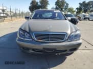 ✅ 2002 Mercedes-Benz S 430 • VIN: WDBNG70JX2A239747 • Lot: 70757895. Wystawiony na Copart z przebiegiem 147 115 mil. Bezpłatny archiwum sprzedaży aukcyjnych z USA i szczegółowy raport historii pojazdu na DreamBid. Zdjęcie 5.