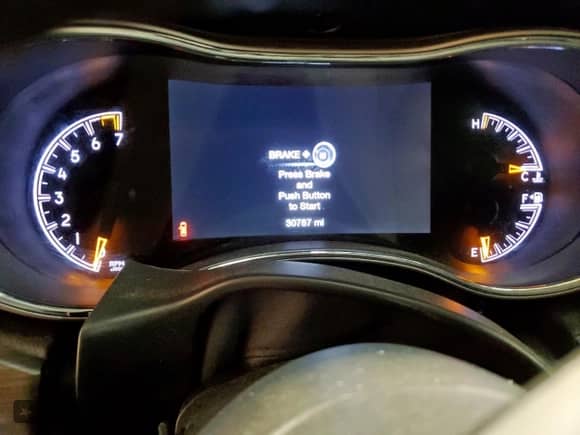 2021 Jeep Grand Cherokee 80th Anniversary с VIN 1C4RJEBGXMC691537, выставлен на аукционе Copart как лот 64134455 с пробегом 30 787 миль миль и Чистый • Clean title. История ставок и продаж доступна на DreamBid. Изображение 9.