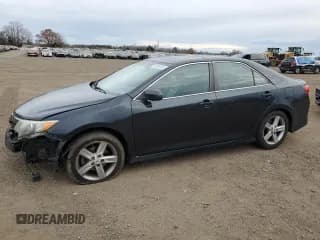 ✅ 2012 Toyota Camry SE • VIN: 4T1BF1FK5CU582319 • Lot: 93558705. Wystawiony na Copart z przebiegiem 143 816 mil. Bezpłatny archiwum sprzedaży aukcyjnych z USA i szczegółowy raport historii pojazdu na DreamBid. Zdjęcie 1.