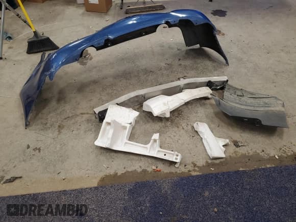 ✅ 2009 Infiniti G37 • VIN: JNKCV66E39M723124 • Lot: 85135695. Listed on Copart with 82,689 mi. Free auction sales archive from the USA and detailed vehicle history report at DreamBid. Image 12.