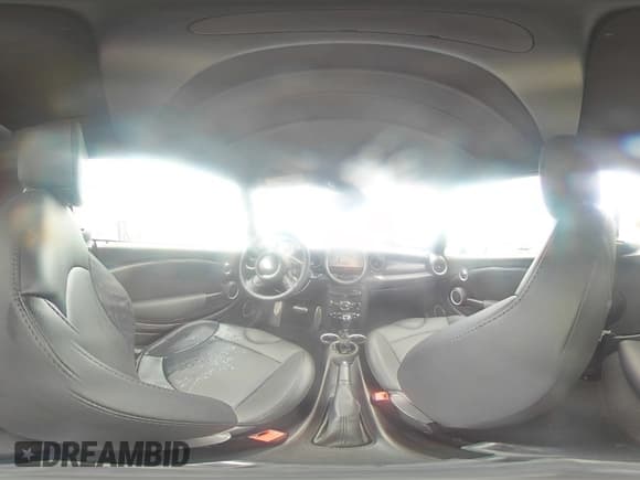 ✅ 2014 MINI Convertible S • VIN: WMWZP3C53ET706782 • Lot: 70704185. Wystawiony na Copart z przebiegiem 55 079 mil. Bezpłatny archiwum sprzedaży aukcyjnych z USA i szczegółowy raport historii pojazdu na DreamBid. Zdjęcie 15.