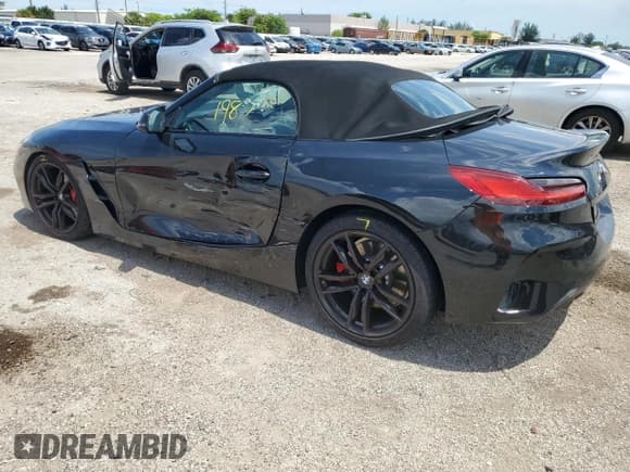 ✅ 2022 BMW Z4 sDrive30i • VIN: WBAHF3C03NWX71343 • Lot: 58735283. Wystawiony na Copart z przebiegiem 1 987 mil. Bezpłatny archiwum sprzedaży aukcyjnych z USA i szczegółowy raport historii pojazdu na DreamBid. Zdjęcie 2.